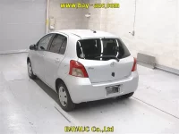 Toyota VITZ лот № 50 оценка 3.5  с аукциона в Японии 1