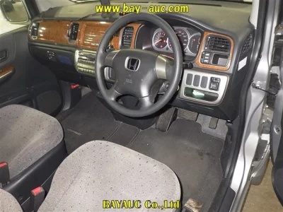 Honda STEP WAGON  с аукциона в Японии