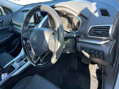 Mitsubishi ECLIPSE CROSS  с аукциона в Японии