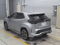 Toyota YARIS CROSS лот № 33021 оценка 4  с аукциона в Японии 5