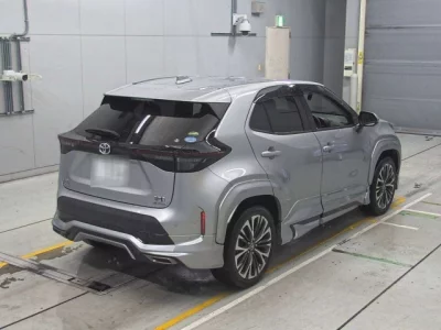 Toyota YARIS CROSS  с аукциона в Японии