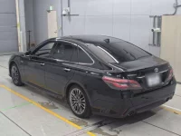 Toyota CROWN лот № 33025 оценка R  с аукциона в Японии 5