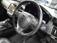 Toyota CROWN лот № 33025 оценка R  с аукциона в Японии 6