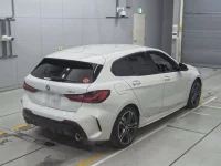 BMW 1-Series лот № 38039 оценка 4.5  с аукциона в Японии 1