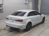 Audi A3 лот № 38042 оценка 4  с аукциона в Японии 1