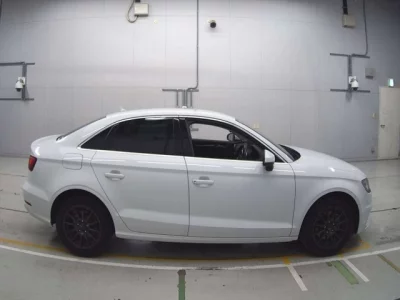 Audi A3  с аукциона в Японии