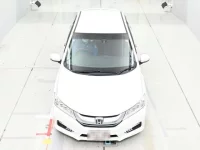 Honda GRACE лот № 10049 оценка R  с аукциона в Японии 6
