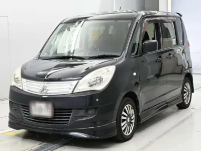 Mitsubishi DELICA D2