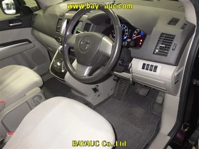 Mazda MPV  с аукциона в Японии