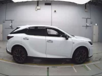 Lexus RX лот № 33044 оценка 5  с аукциона в Японии 2