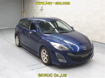 Mazda AXELA  с аукциона в Японии