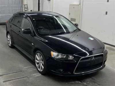 Mitsubishi GALANT FORTIS  с аукциона в Японии