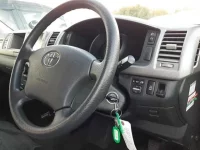 Toyota HIACE лот № 36054 оценка 3.5  с аукциона в Японии 6