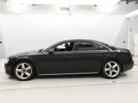 Audi A8 лот № 38068 оценка 4  с аукциона в Японии 3