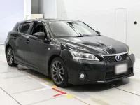 Lexus CT лот № 10077 оценка 3.5  с аукциона в Японии 4