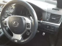 Lexus CT лот № 10077 оценка 3.5  с аукциона в Японии 8