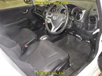 Honda FIT лот № 176 оценка 3.5  с аукциона в Японии 2