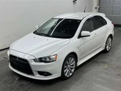 Mitsubishi GALANT FORTIS  с аукциона в Японии