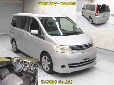 Nissan SERENA  с аукциона в Японии