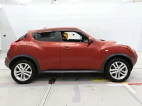Nissan JUKE лот № 10083 оценка 3.5  с аукциона в Японии 2