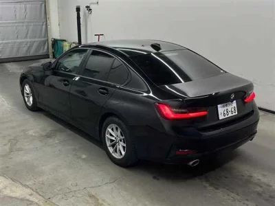 BMW 3-Series  с аукциона в Японии