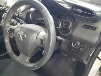 Toyota WISH лот № 10090 оценка 3.5  с аукциона в Японии 6
