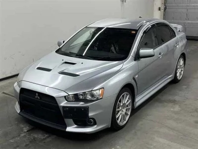 Mitsubishi LANCER  с аукциона в Японии