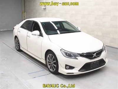 Toyota MARK X  с аукциона в Японии