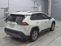Toyota RAV4 лот № 33071 оценка 4.5  с аукциона в Японии 1