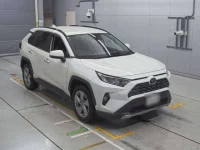 Toyota RAV4 лот № 33071 оценка 4.5  с аукциона в Японии 4