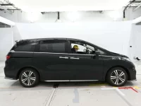 Honda ODYSSEY лот № 10109 оценка 3.5  с аукциона в Японии 2