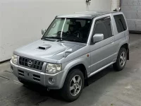 Nissan KIX лот № 97 оценка 4  с аукциона в Японии 3