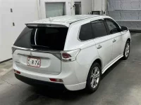 Mitsubishi OUTLANDER лот № 20087 оценка 3.5  с аукциона в Японии 4