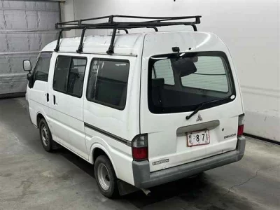 Mitsubishi DELICA  с аукциона в Японии