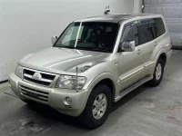 Mitsubishi PAJERO лот № 20099 оценка 3.5  с аукциона в Японии 3