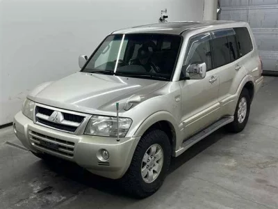 Mitsubishi PAJERO  с аукциона в Японии