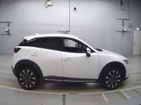 Mazda CX-3 лот № 36098 оценка 4.5  с аукциона в Японии 2