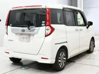 Toyota ROOMY лот № 10127 оценка 4  с аукциона в Японии 1