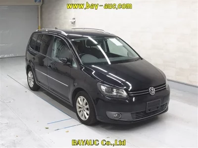 Volkswagen GOLF TOURAN  с аукциона в Японии