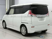 Suzuki SOLIO лот № 10145 оценка 4  с аукциона в Японии 5