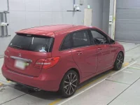 Mercedes-Benz B CLASS лот № 38135 оценка 3.5  с аукциона в Японии 1
