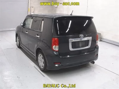 Toyota COROLLA RUMION  с аукциона в Японии