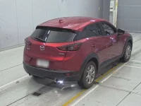 Mazda CX-3 лот № 33104 оценка 5  с аукциона в Японии 1