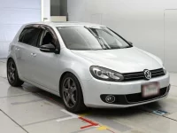 Volkswagen GOLF лот № 38143 оценка 4  с аукциона в Японии 4