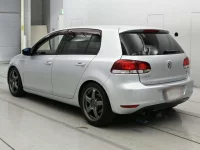 Volkswagen GOLF лот № 38143 оценка 4  с аукциона в Японии 5