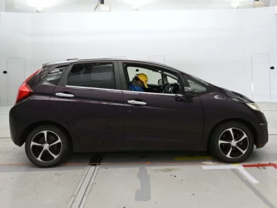 Honda FIT  с аукциона в Японии