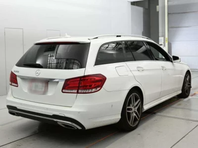 Mercedes-Benz E CLASS WAGON  с аукциона в Японии