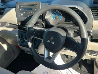 Mitsubishi EK SPACE  с аукциона в Японии