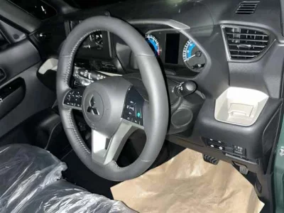 Mitsubishi DELICA MINI  с аукциона в Японии