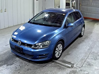 Volkswagen GOLF  с аукциона в Японии